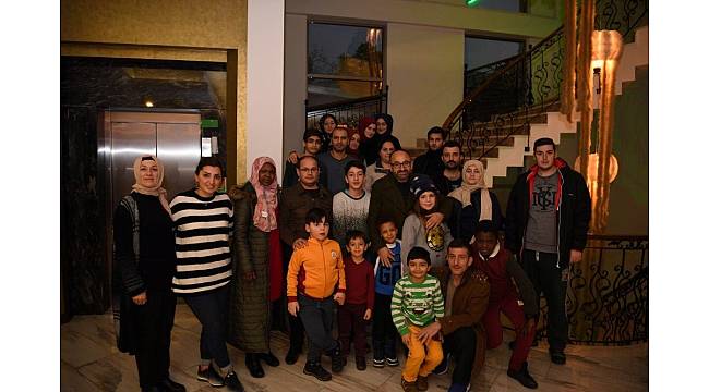 15 Temmuz şehit ve gazi yakınları Kartepe'de ağırlandı