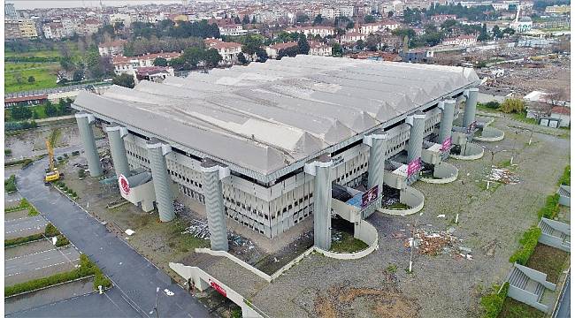 Abdi İpekçi Spor Salonu yıkım çalışması havadan görüntülendi