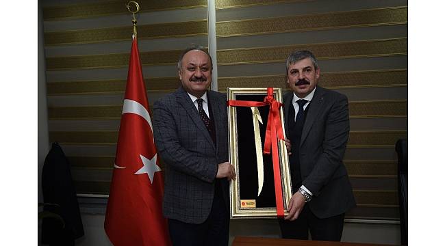 AK Parti il Başkanı Ünlü'den Başkan Babaş'a ziyaret