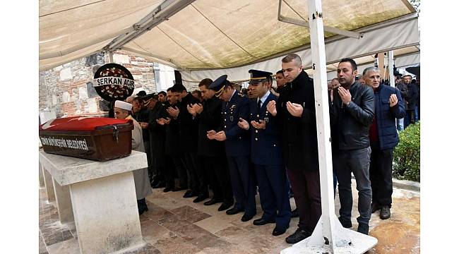 Aliağalı Kıbrıs gazisi son yolculuğuna uğurlandı