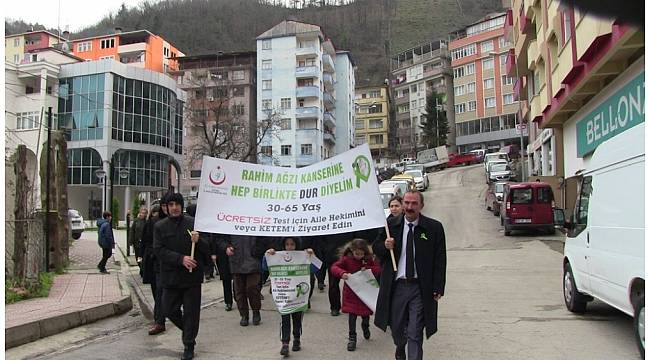 Artvin'de kansere karşı yürüyüş düzenlendi