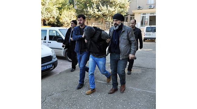 Baba ve oğlunu kaleşnikofla öldüren zanlı 3 yıl sonra yakalandı