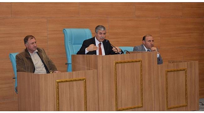 Başkan Aksoy muhtarlarla bir araya geldi