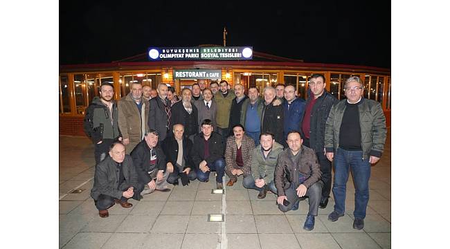 Başkan Gümrükçüoğlu Taşbaşı Yokuşu esnaflarıyla bir araya geldi