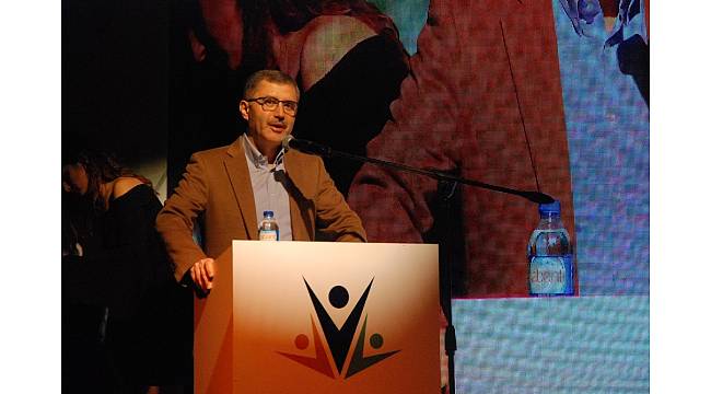 Başkan Türkmen'e ''Spora En Çok Destek Veren Belediye Başkanı'' ödülü