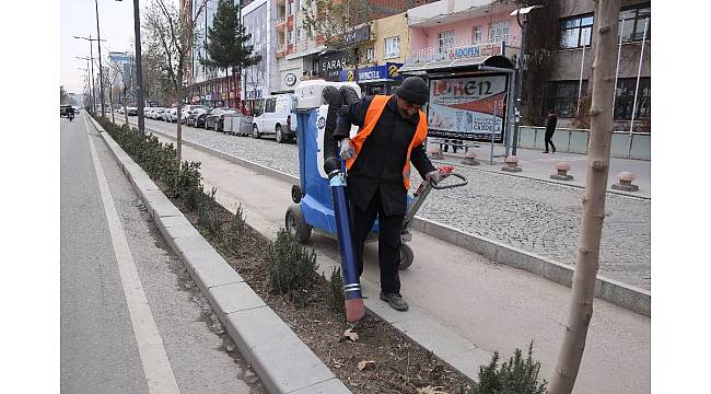Batman'da 17 bin kilometre yol süpürüldü