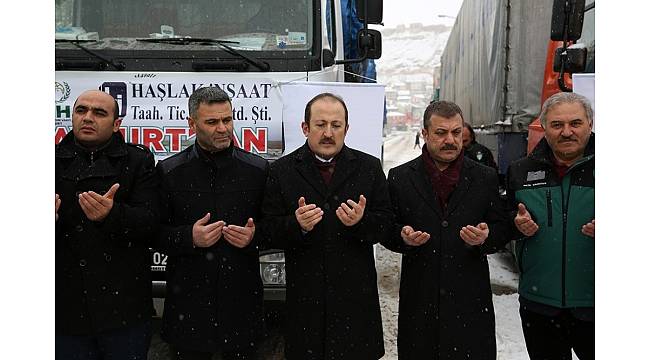 Bayburt'tan toplanan yardımlar Suriye'ye ulaştırılmak üzere yola çıktı