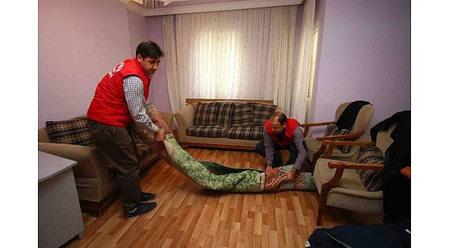 Bayraklı'da yüz güldüren destek