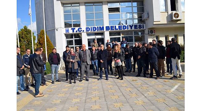 Didim'de mimar ve mühendislerin belediyeye tepkileri sürüyor