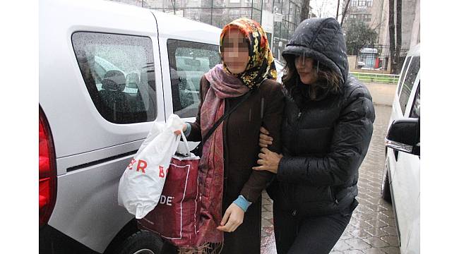 FETÖ'den gözaltına alınan kadın adliyeye sevk edildi