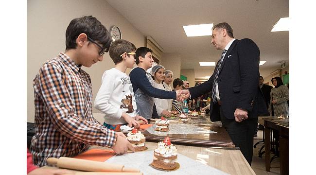 Gaziosmanpaşa'da minik eller mutfağa girdi