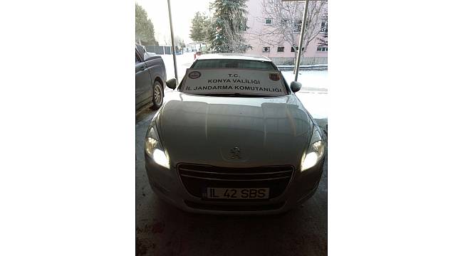 Gümrük kaçağı otomobile el konuldu