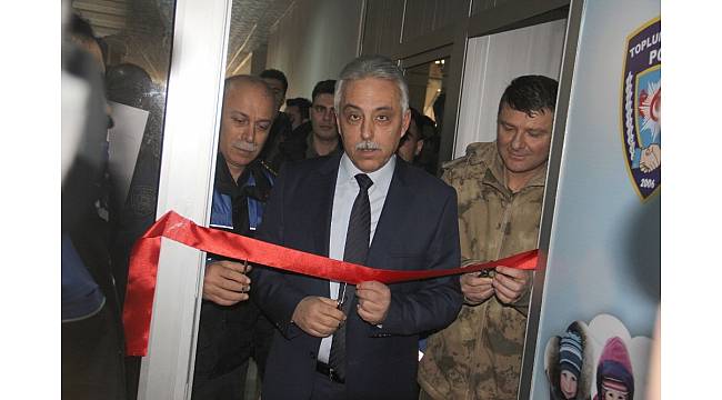 Hakkari'de "Kanka Polis Mağazası" açıldı