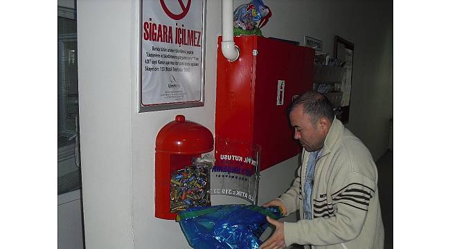İzmit'te atık pillerle mücadele sürüyor