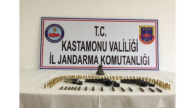 Jandarma ekiplerinden kaçak kazı operasyonu