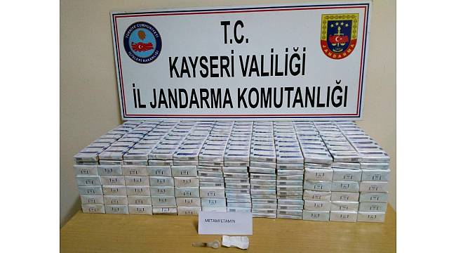 Jandarmadan kaçak sigara ve uyuşturucu operasyonu
