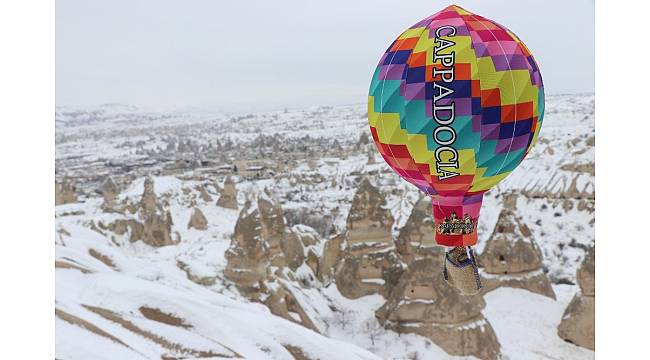 Kapadokya'da beyaz güzellik