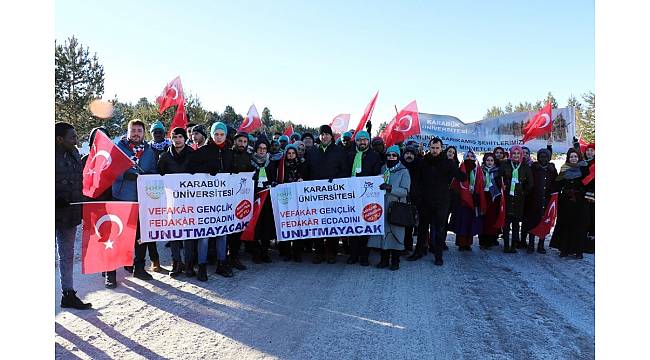 Karabük Üniversitesi öğrencileri Sarıkamış'ta şehitleri andı