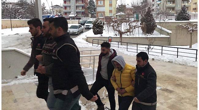 Karaman'da uyuşturucu operasyonuna 2 tutuklama
