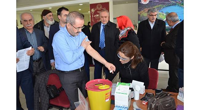 Memur-Sen'den Mehmetçikler için kan bağışı