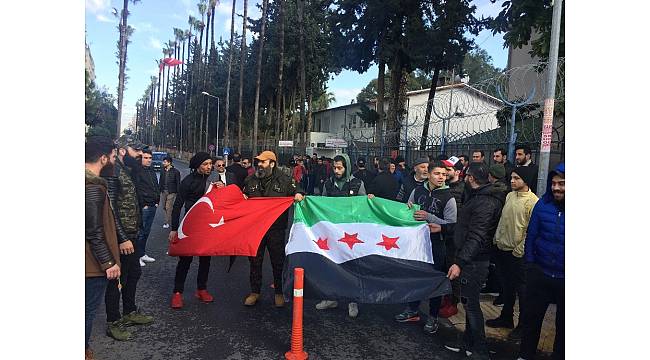 Mersin'deki Suriyeliler Afrin'de savaşmak için gönüllü oldular
