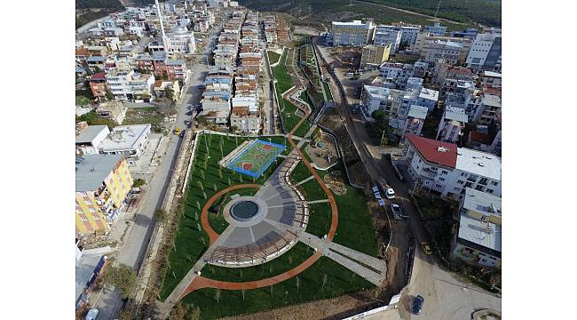 Moloz sahasından Neşet Ertaş Parkı'na