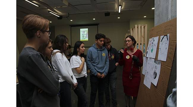 Öğrenciler sınav steslerini tasarımla attı