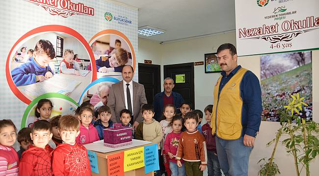 Öğrencilerden Arakan’a yardım