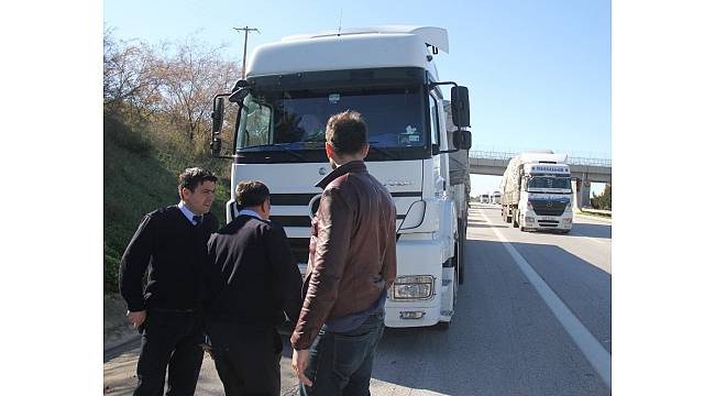 "Fuhuş vaadiyle" durdurup gasp ettiler