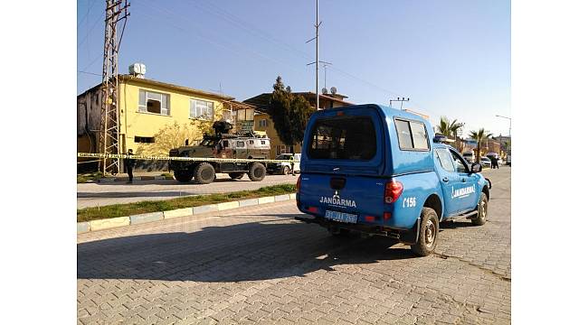 Reyhanlı'da LPG istasyonu yakınına roket düştü