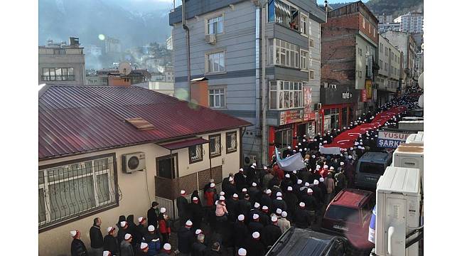 Sarıkamış şehitleri Artvin'de yürüyüşle anıldı
