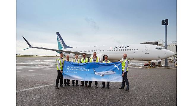 Singapur Havayolları, Londra Ve Hong Kong'a yenilediği A380 ile uçacak