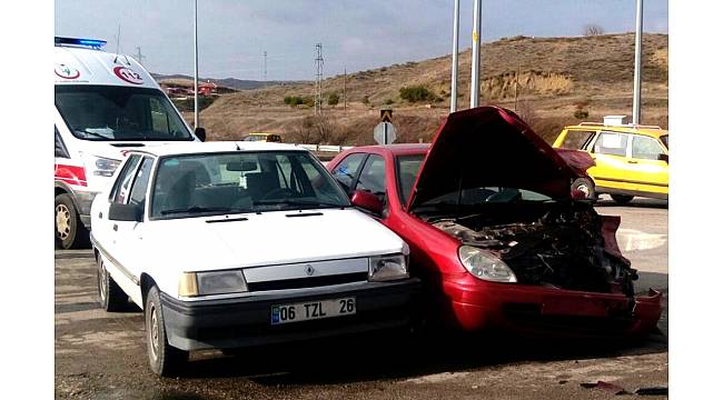 Sungurlu&#39;da trafik kazası; 4 yaralı
