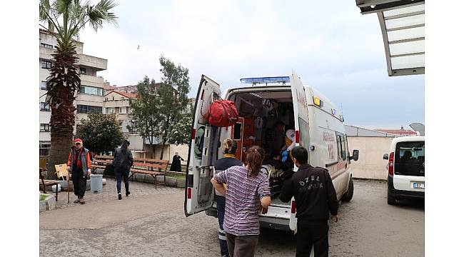 Tüfeğin üzerine düşen genç yaralandı