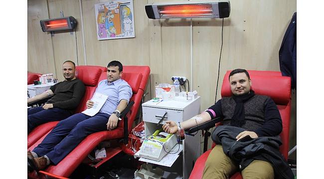 TÜGVA'dan Kızılay'a kan bağışı