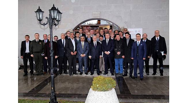 Vali Kamçı Talas'ta Muhtarlarla Buluştu
