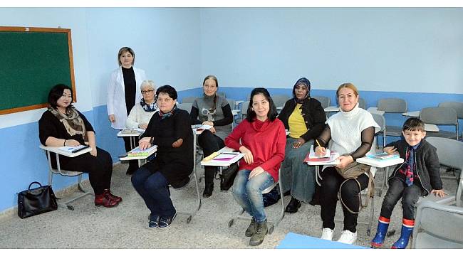 Yabancı gelinler Türkçe öğreniyor