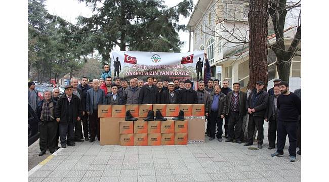 'Zeytin Dalı Harekatı'na katılan Mehmetçiğe, 40 adet bot gönderildi