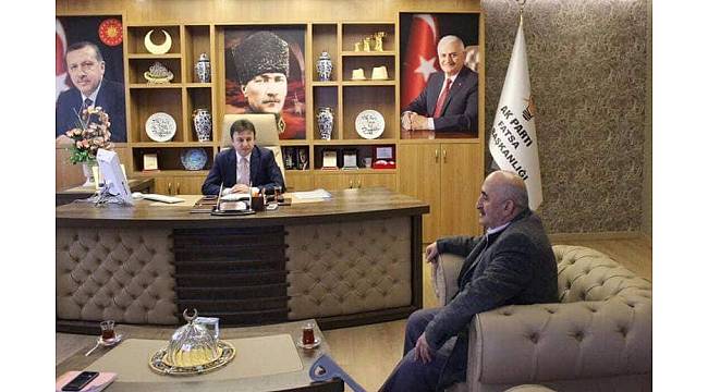 AK Parti'de halk günü