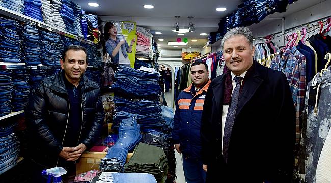 Başkan Çakır esnafları ziyaret etti