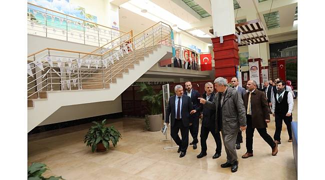Başkan Karaosmanoğlu Körfez'i gezdi