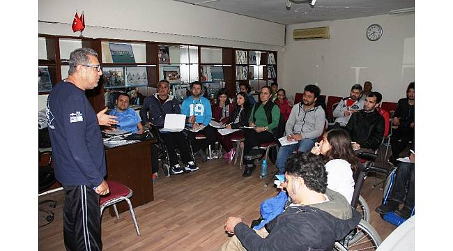 Bedensel Engelli Yelken Sporcu Eğitim ve Gelişim Kampı Mersin'de başladı