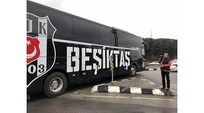 Beşiktaş kafilesi, Vodafone Park'a hareket etti