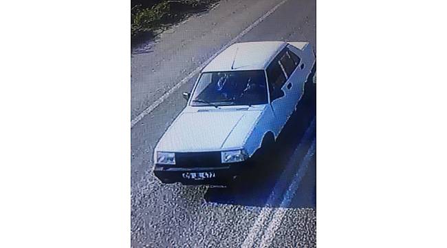 Çalıntı araçla kaçarken çamura saplandı