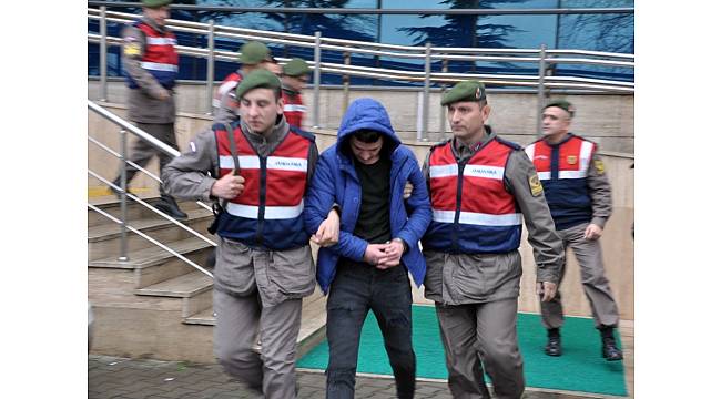 Doktoru dövüp ormanlık alana atan 2 kişi tutuklandı