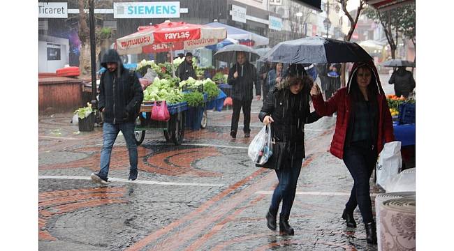 Edirne'de sağanak yağış