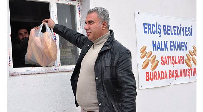 Erciş Belediyesi halk ekmeği satış noktalarını arttırdı