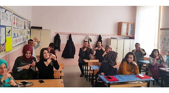 İşaret Dili Kursu'na ilgi