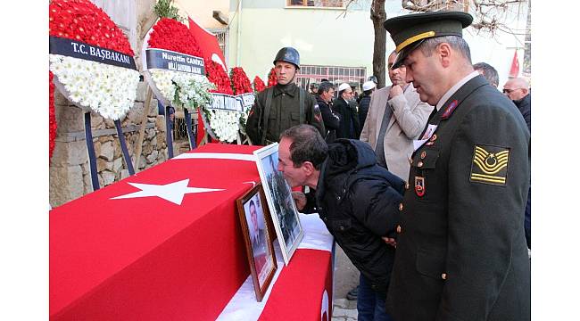 Karamanlı şehit son yolculuğuna uğurlandı