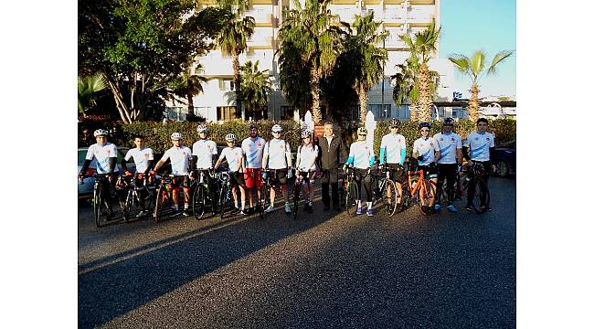 Manisalı bisikletçiler Antalya'dan derecelerle döndü